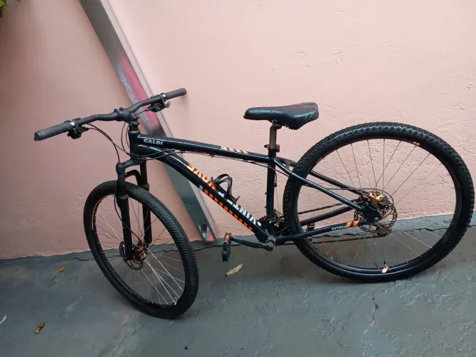 Bicicleta de Mountain Bike