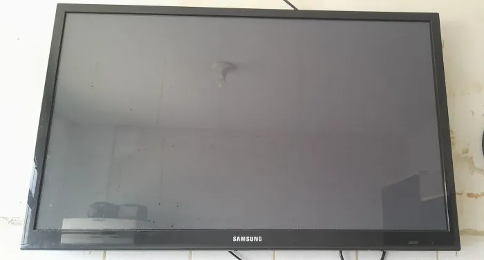 TV Samsung 42" Defeito