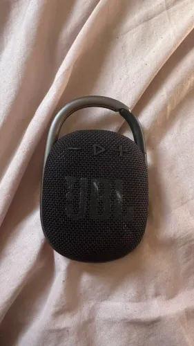 Caixa de som JBL clip 4