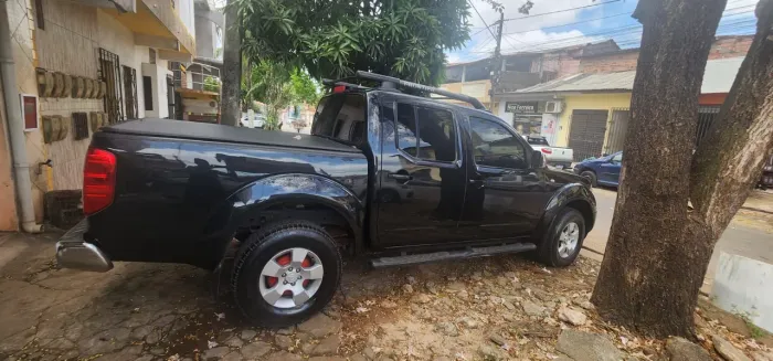 Nissan Frontier LE CD 4X4 2.5 TB Diesel Aut. 2012