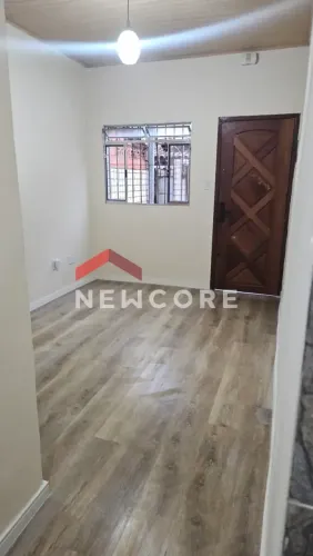 Casa em Rua Doutor Campos Sales - Centro - São Vicente/SP