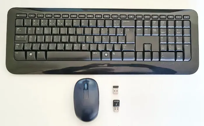 teclado microsoft modelo 800 com mouse azul , usado