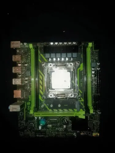 Kit Placa Mãe X99 ZSUS + Processador Xeon E5-2640 V3 (Ótimo Estado - 1 Mês De Uso)