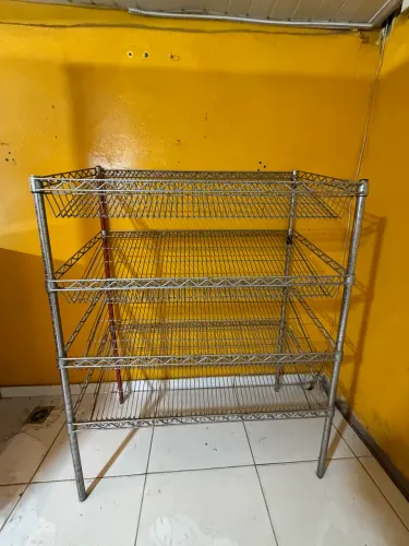 PRATELEIRA DE AÇO REFORÇADO