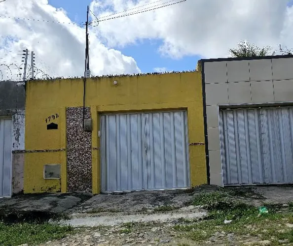 Casa no PAVUNA em Pacatuba/CE - Caixa *1499