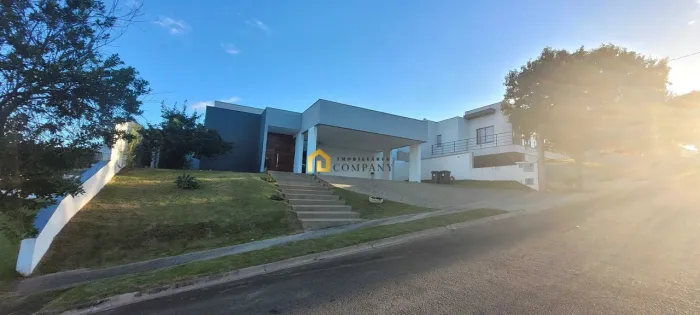 Condomínio Eco Residencial Fazenda Jequitibá - Casa no Condomínio Eco Residencial Fazenda