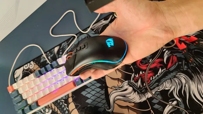 Mouse redragon cobrando v2