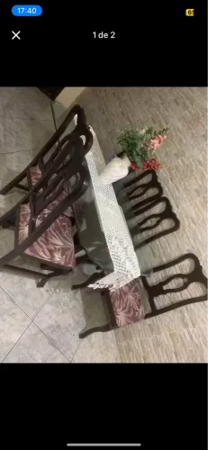 Mesa de jantar com 5 lugares !