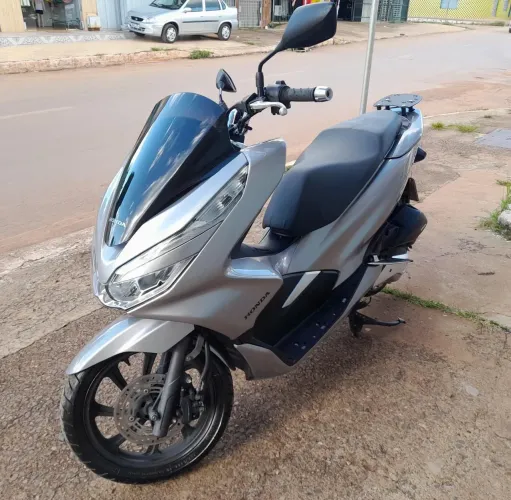 PCX 2019 DLX