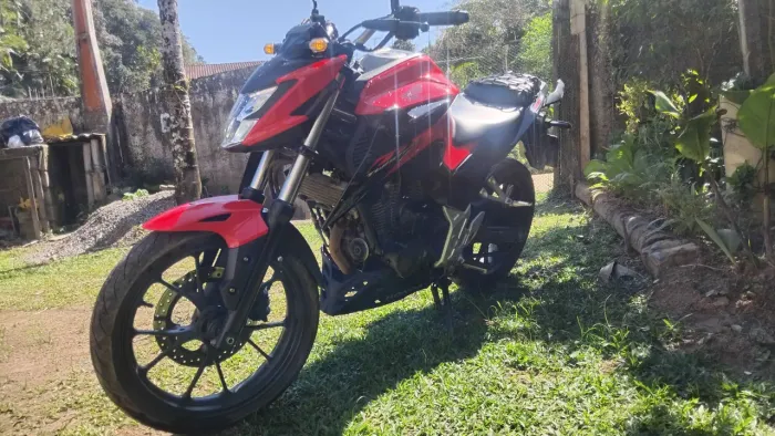 Honda CB 300F Twister 2024 - Vermelha - Conservada - Oportunidade