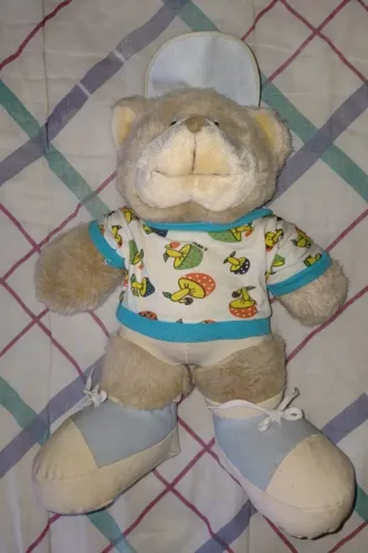 Urso de pelúcia 40cm x30x15
