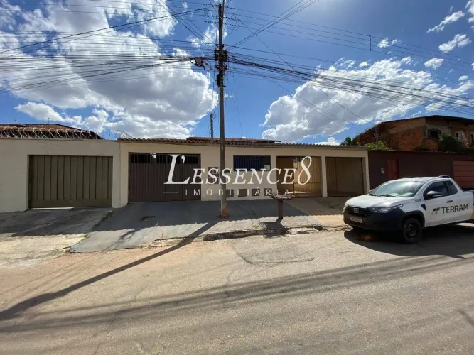 Imóvel com 4 Unidades 360m² | Solange Park II | Renda Mensal