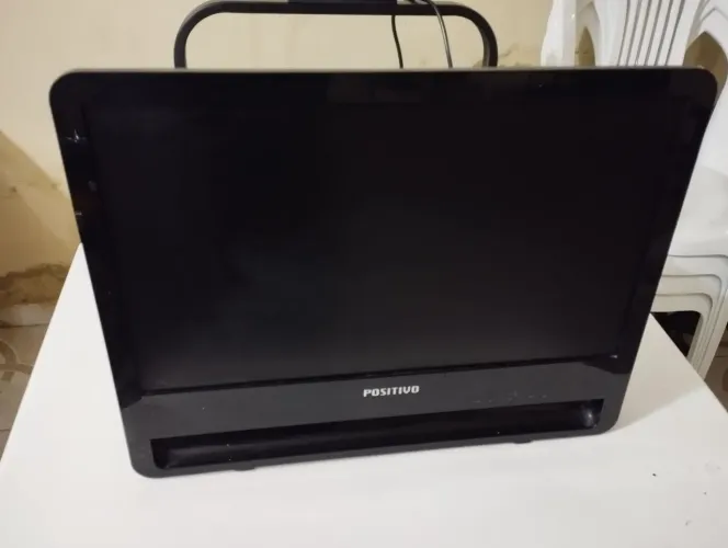 Monitor Positivo de 18.5 Polegadas
