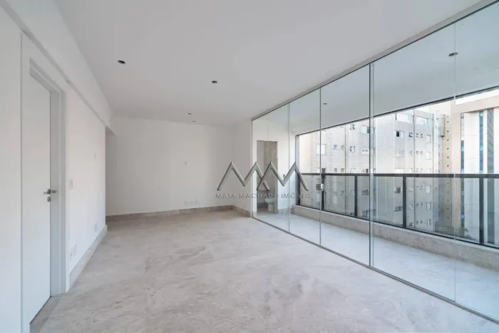 Apartamento à venda na Avenida Do Contorno | 130 m² - 4 quartos.