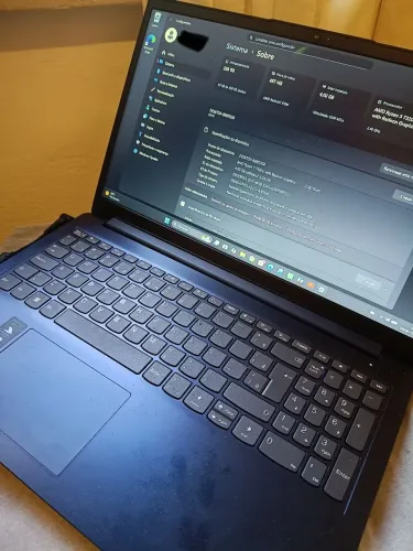 Notebook Ideapad 4GB RAM + 256GB + Placa AMD Radeon