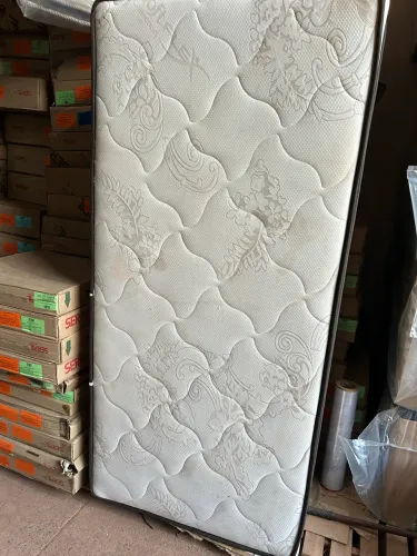 Cama de solteiro