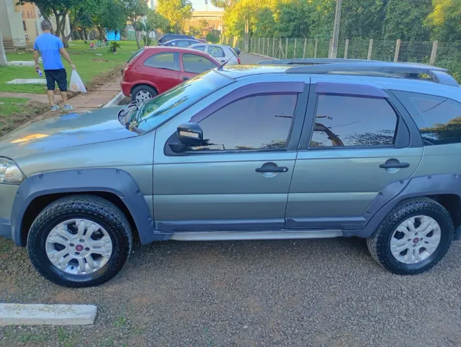 Fiat Palio Weekend Adventure Locker 1.8 Flex 2010