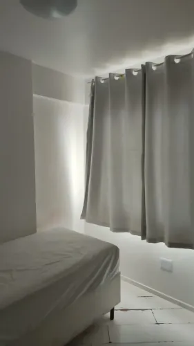 Quarto Seguro (Novo Mundo) (Aluga-se)