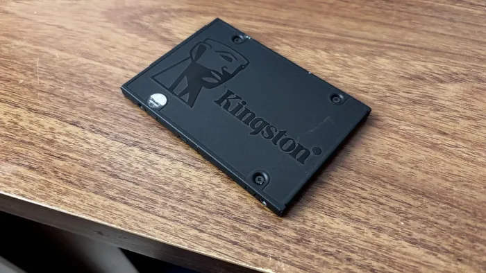 Ssd 128 da kingston ( so 28% vida util ) instalado windows 10