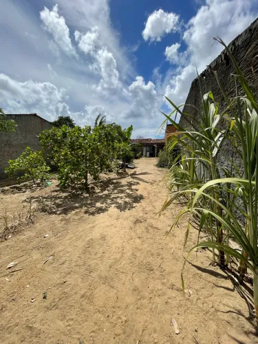 Terreno localizado no loteamento Ramiro Dias , medindo 10x27 de fundo!