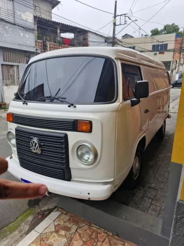 Volkswagen Kombi Furgão 1.4 MI Total Flex 8V 2013