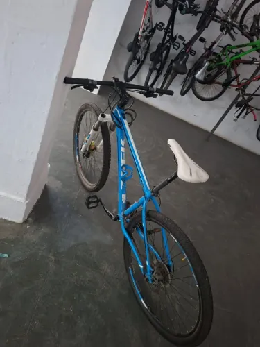 Vendo uma bike TREK 
