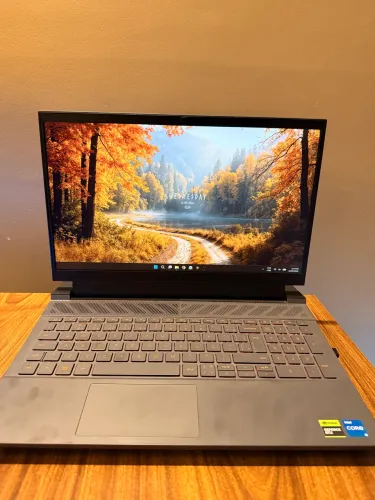 Notebook Gamer Dell G15 5530 (Intel i5 13ª Ger., RTX 3050 6GB, 16GB RAM)