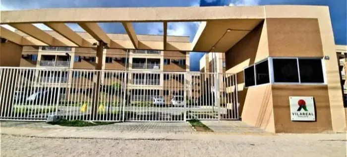 Aluga se um apartamento