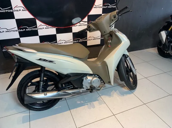Biz 125 2023,estado de novo