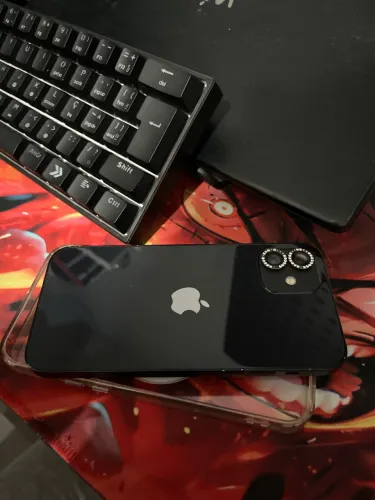 iPhone 12 