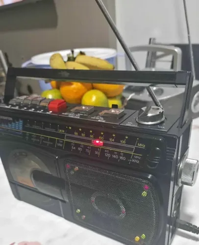 RÁDIO GRAVADOR CHAMPION DOS ANOS 70