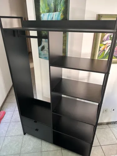 Guarda-Roupa Solteiro : Cor Preto