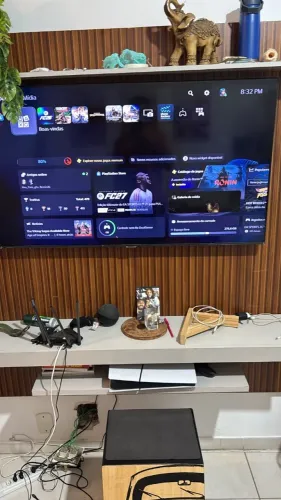 PlayStation 5 Digital Edition 825GB - Seminovo - com 2 Controles DualSense