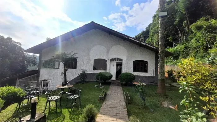 Imóvel para venda tem 980 metros quadrados com 4 quartos em Roseira - Mairiporã - SP