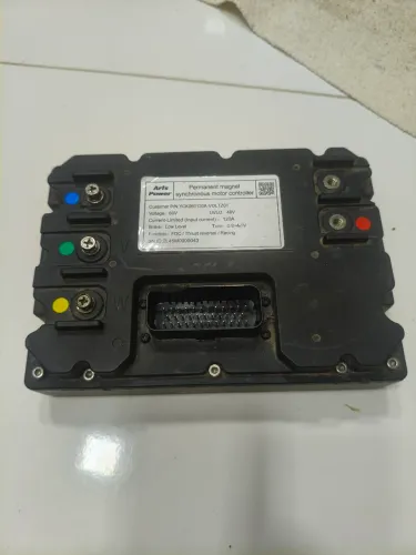 Peça de moto elétrica