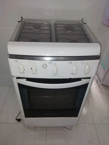 Fogão 4 bocas usado