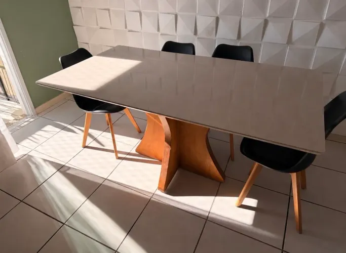 Mesa tampo de vidro 6 lugares