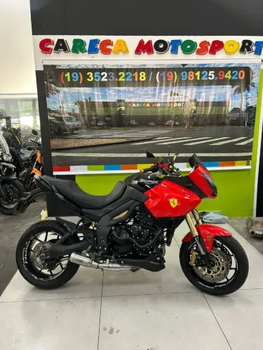 TRIUMPH TIGER 1050