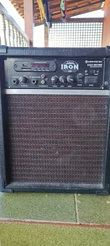 Caixa Amplificada Multiuso Hayonik Classic Iron 200 - Bluetooth, USB, FM | Perfeita!