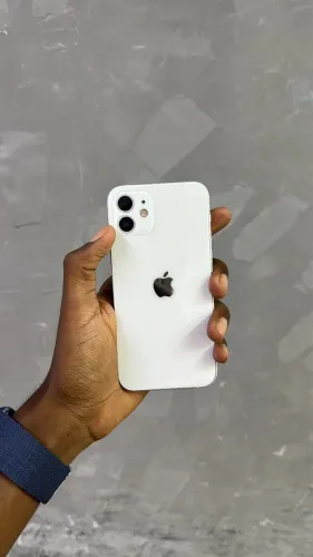 iPhone 12