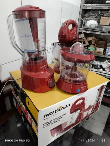 Liquidificador Cozinha 3 peças Novos 299,00