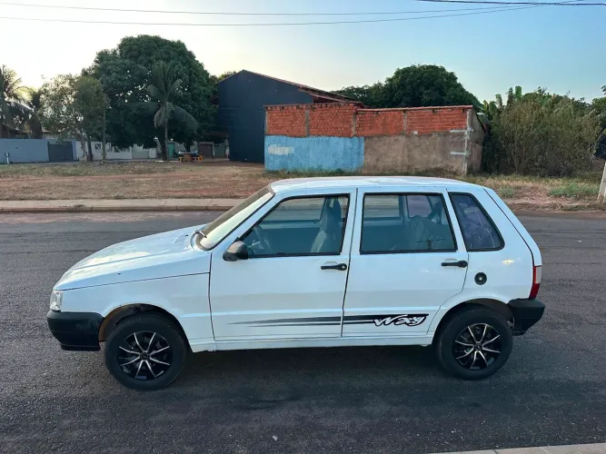 Fiat Uno Mille 1.0 Fire/ F.flex/ Economy 4P 2005