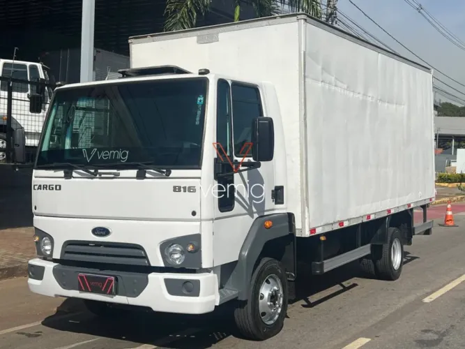 Caminhão 3/4 Ford Cargo 816 Baú Ñ 815 915 *