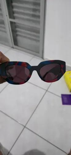 Óculos Gucci originais, em perfeito estado.