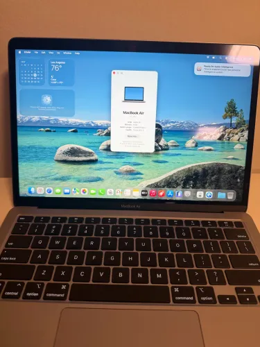 MacBook Air 13" Apple M1 (8GB RAM / 256GB SSD) - Cinza-Espacial