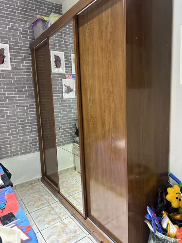 VENDO ARMÁRIO DE CASAL