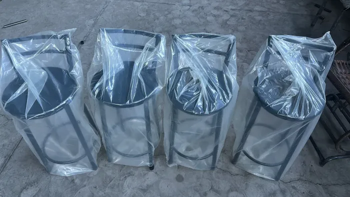 Banquetas 70 cm só 70$ cada, jogo bistrô com 4 bancos só 380$ zap *
