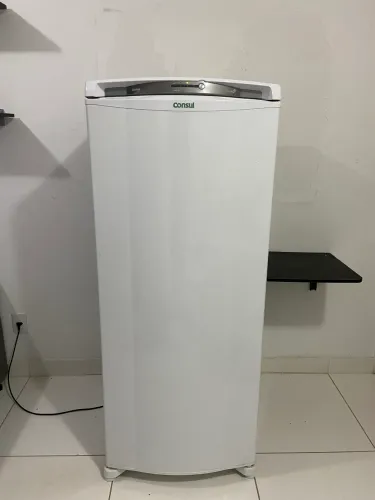Geladeira Consul Frost Free - 127V - Ótimo estado