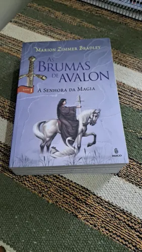 Coleção As Brumas de Avalon de Marion Zimmer Bradley