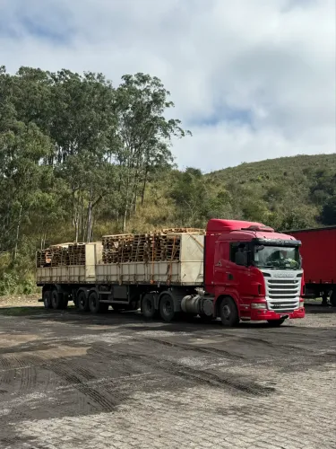 Scania R440
